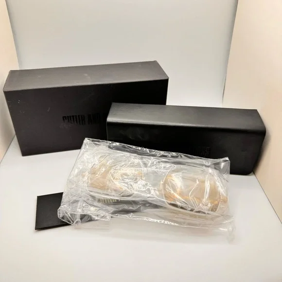 Cutler and Gross sunglasses 56-20-140, gold / white frames  display picture 3